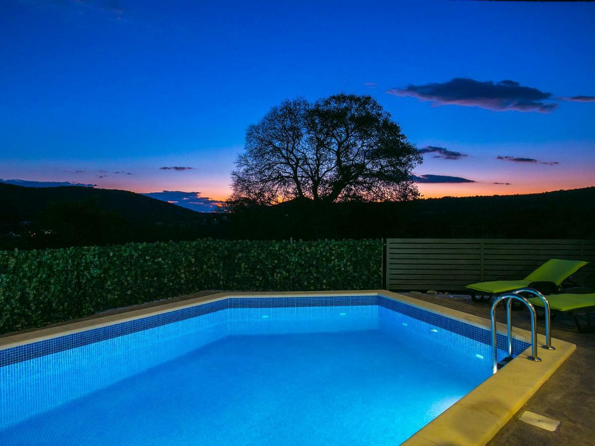 Villa Croatia Sea View With Heated Pool Vinisce Luaran gambar