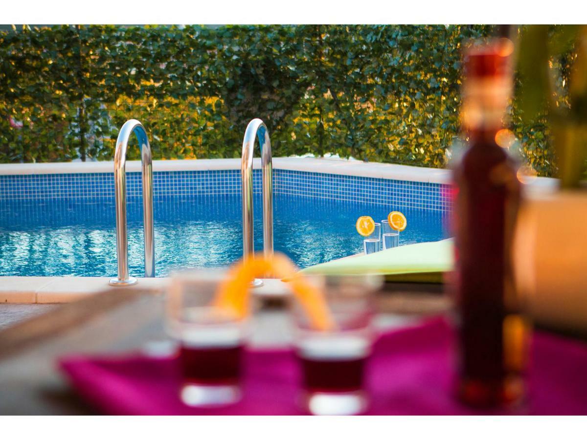Villa Croatia Sea View With Heated Pool Vinisce Luaran gambar