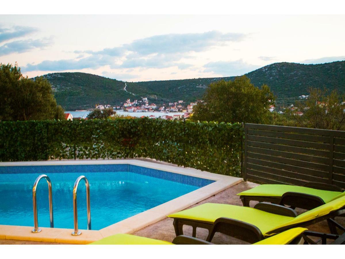 Villa Croatia Sea View With Heated Pool Vinisce Luaran gambar