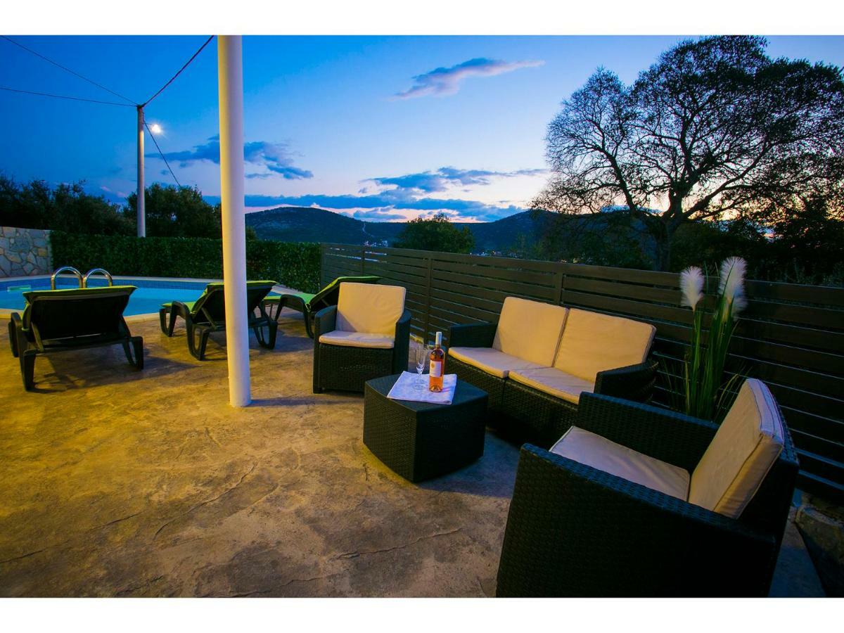 Villa Croatia Sea View With Heated Pool Vinisce Luaran gambar
