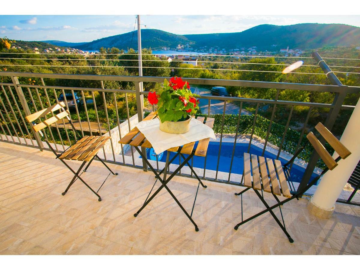 Villa Croatia Sea View With Heated Pool Vinisce Luaran gambar