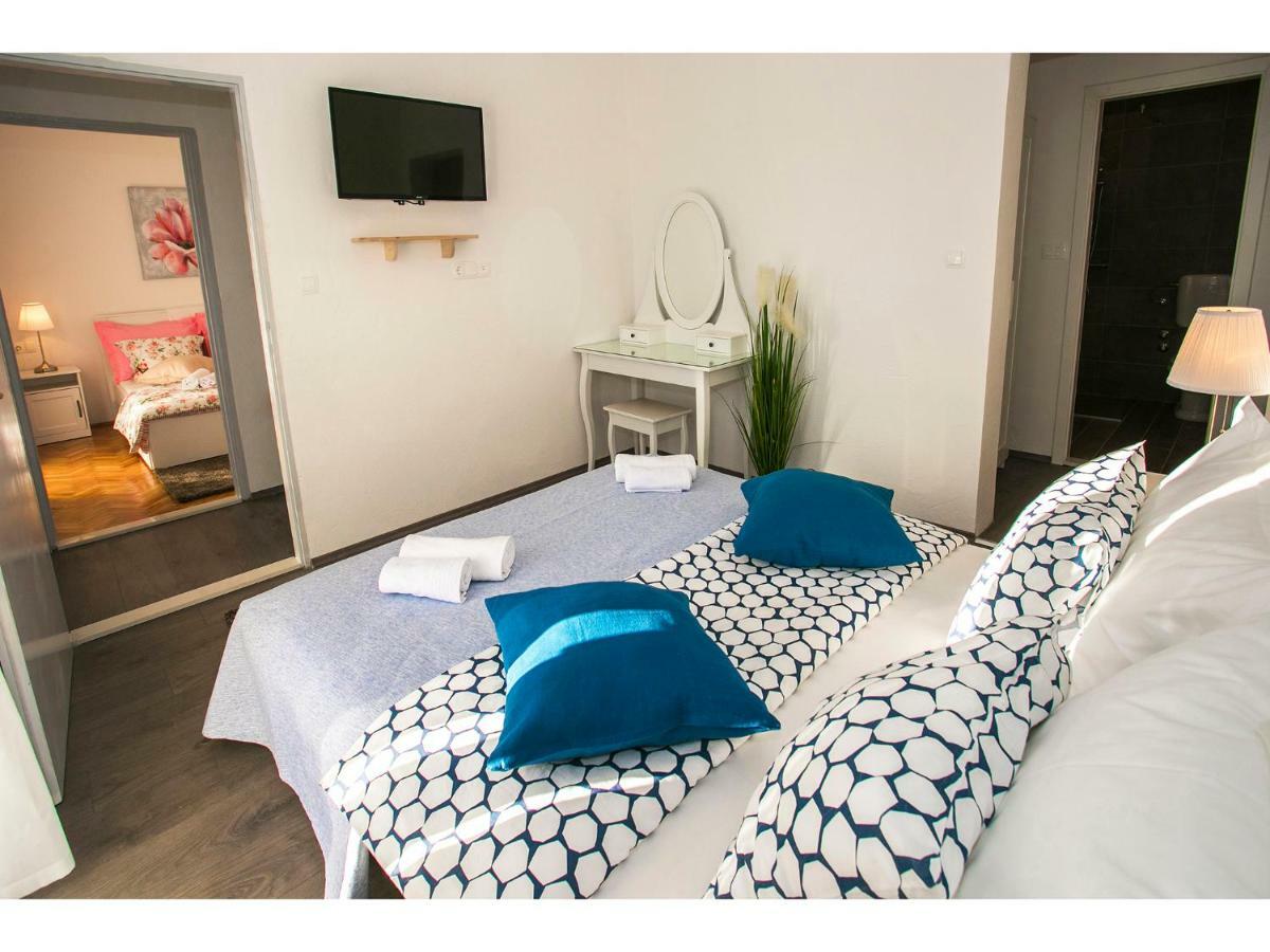 Villa Croatia Sea View With Heated Pool Vinisce Luaran gambar