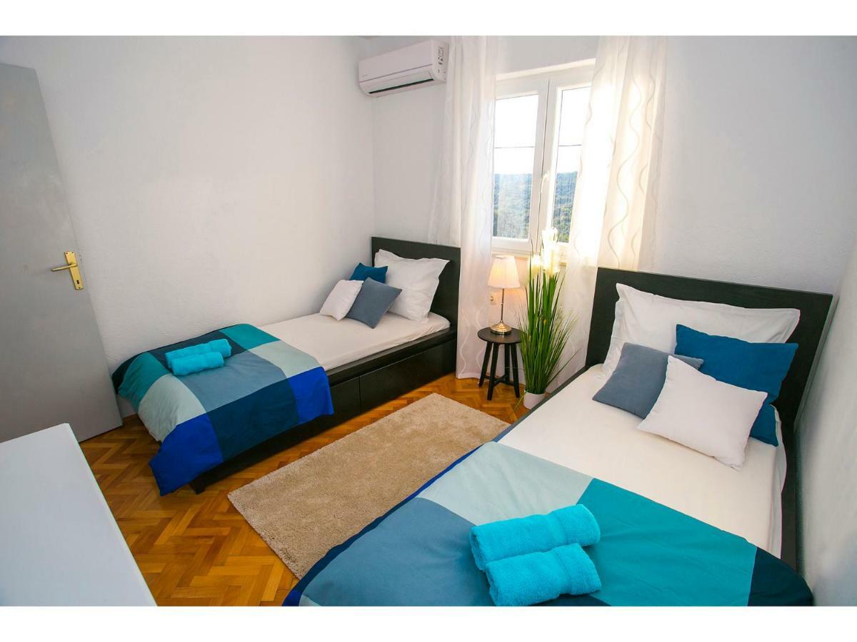 Villa Croatia Sea View With Heated Pool Vinisce Luaran gambar