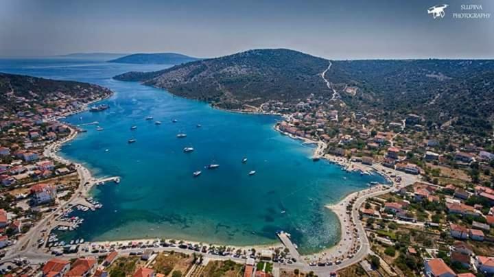 Villa Croatia Sea View With Heated Pool Vinisce Luaran gambar